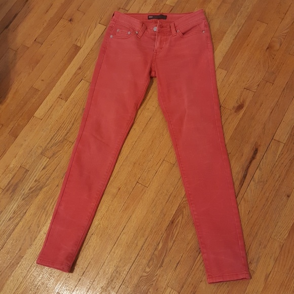 Jeans - Picture 1 of 3